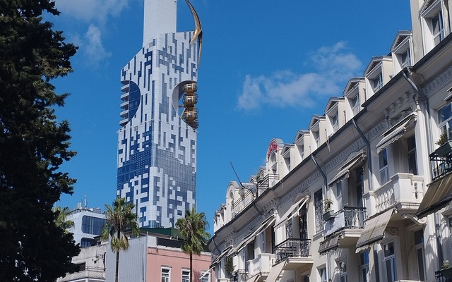 Batumi Tower, אתרים מרכזיים