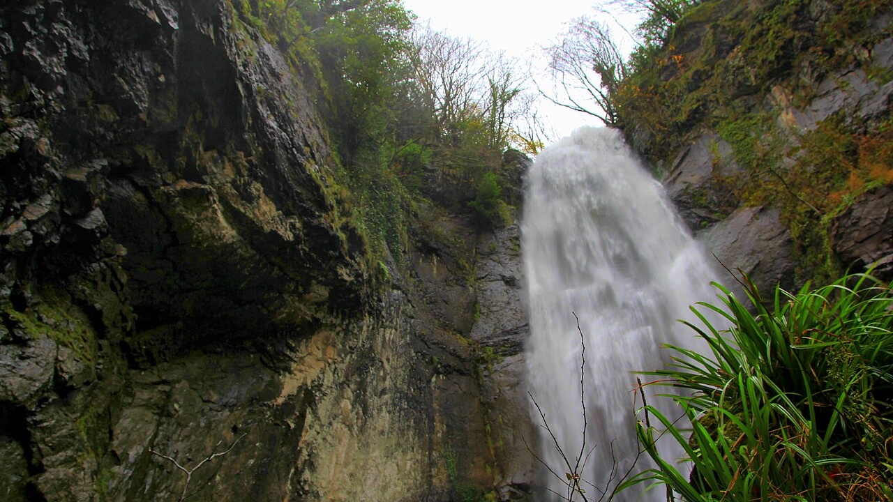 Makhuntseti Waterfall
