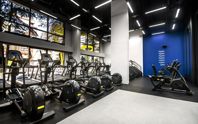 Element Fitness, ספורט