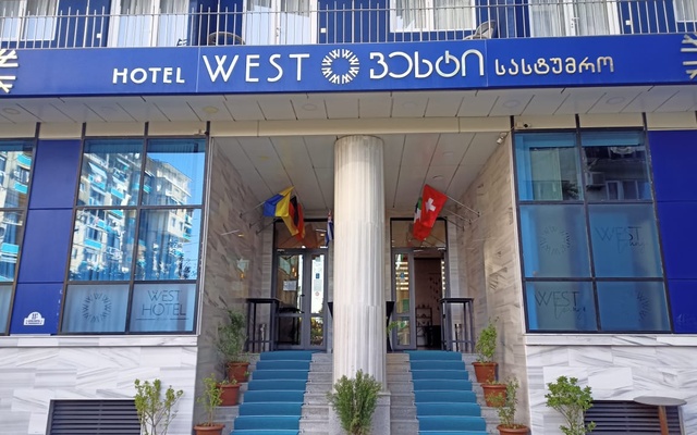 West Hotel Ataman, מלונות
