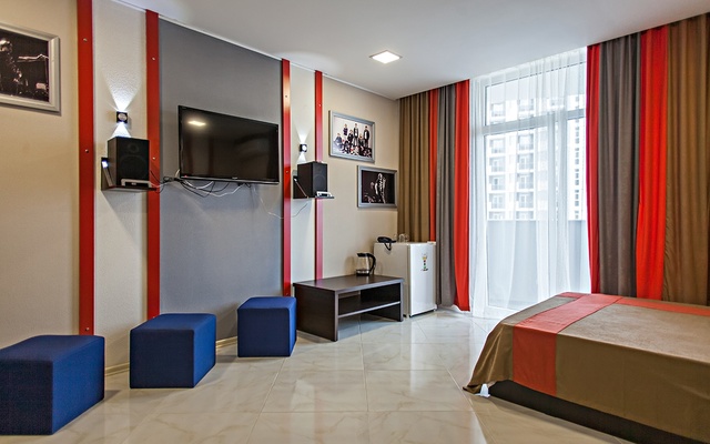 Rock Hotel First Line, מלונות