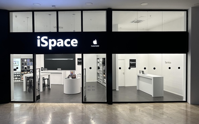 iSpace, טלפונים וכרטיסי SIM