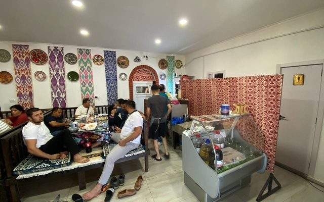 Chaikhana Tashkent, מסעדות