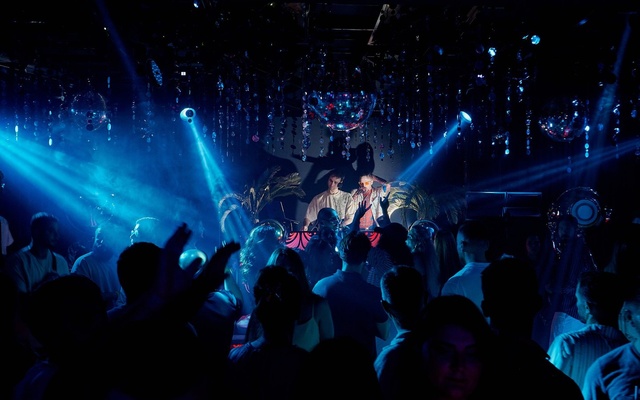 Senate Night Club, Gecə həyatı