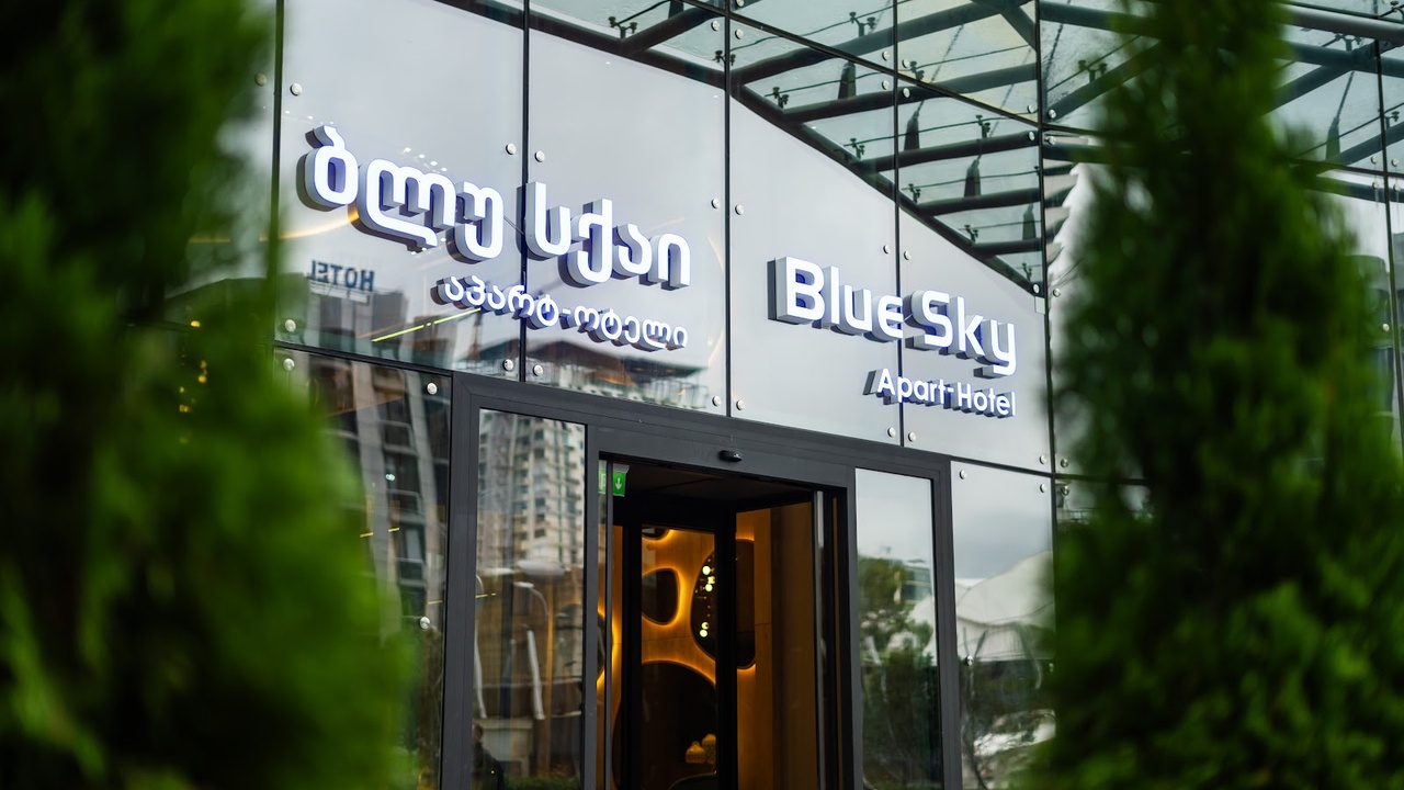 Blue Sky Apart-Hotel