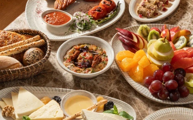 Restaurant Shore House, מסעדות