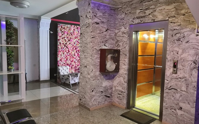 Hotel My Rose, מלונות