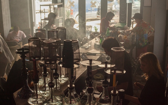 Vaxue Lounge Bar, ברים ופאבים