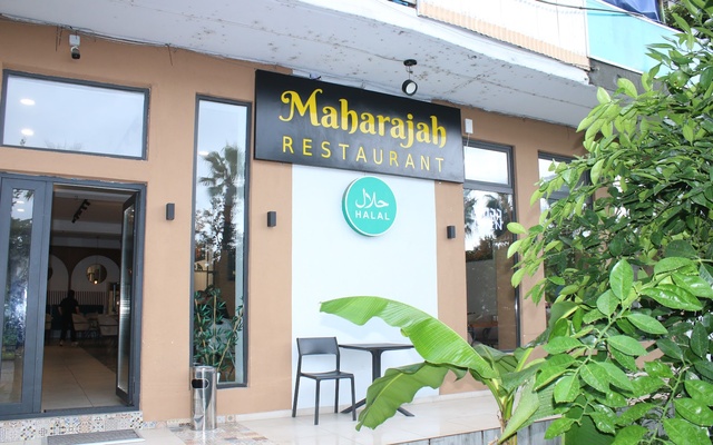 Maharajah Restaurant, מסעדות