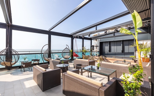 Wyn Residence & Hotel Batumi, מלונות