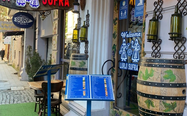 Lurji Sufra, Restoranlar