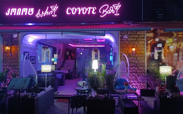 Coyote Bar, ברים ופאבים