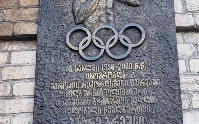 Pyotr Breus, אנדרטאות ואמנות ציבורית