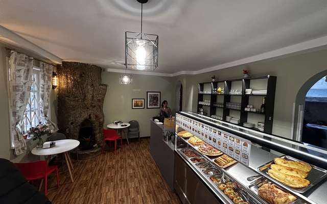 Mzeo's Kitchen, בתי קפה