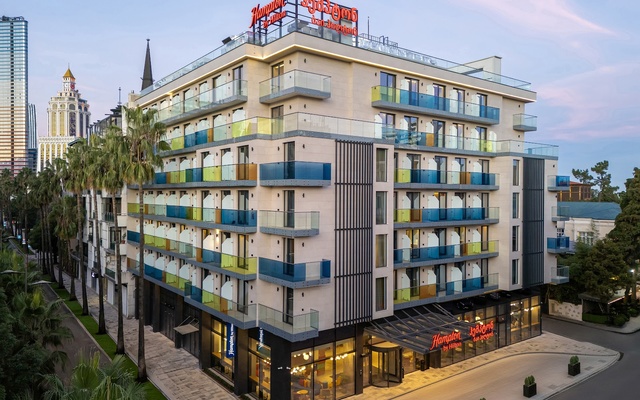 Hampton by Hilton Batumi Center, מלונות