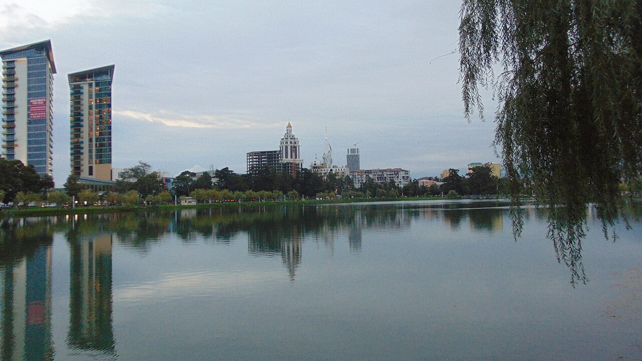 Batumi Central Park (6 May Park)