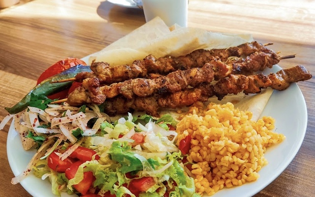Floria Restaurant, מסעדות